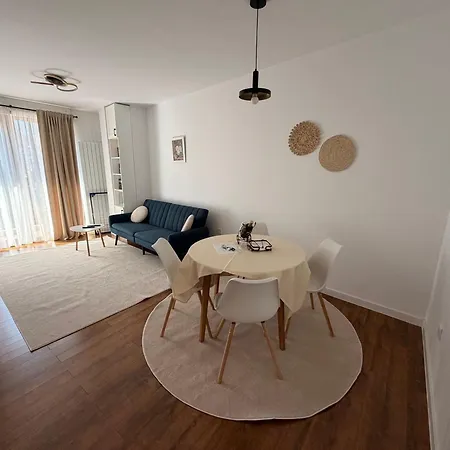 House Ema 2