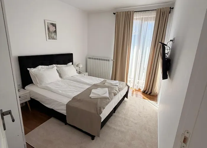 House Ema 2 Apartament *